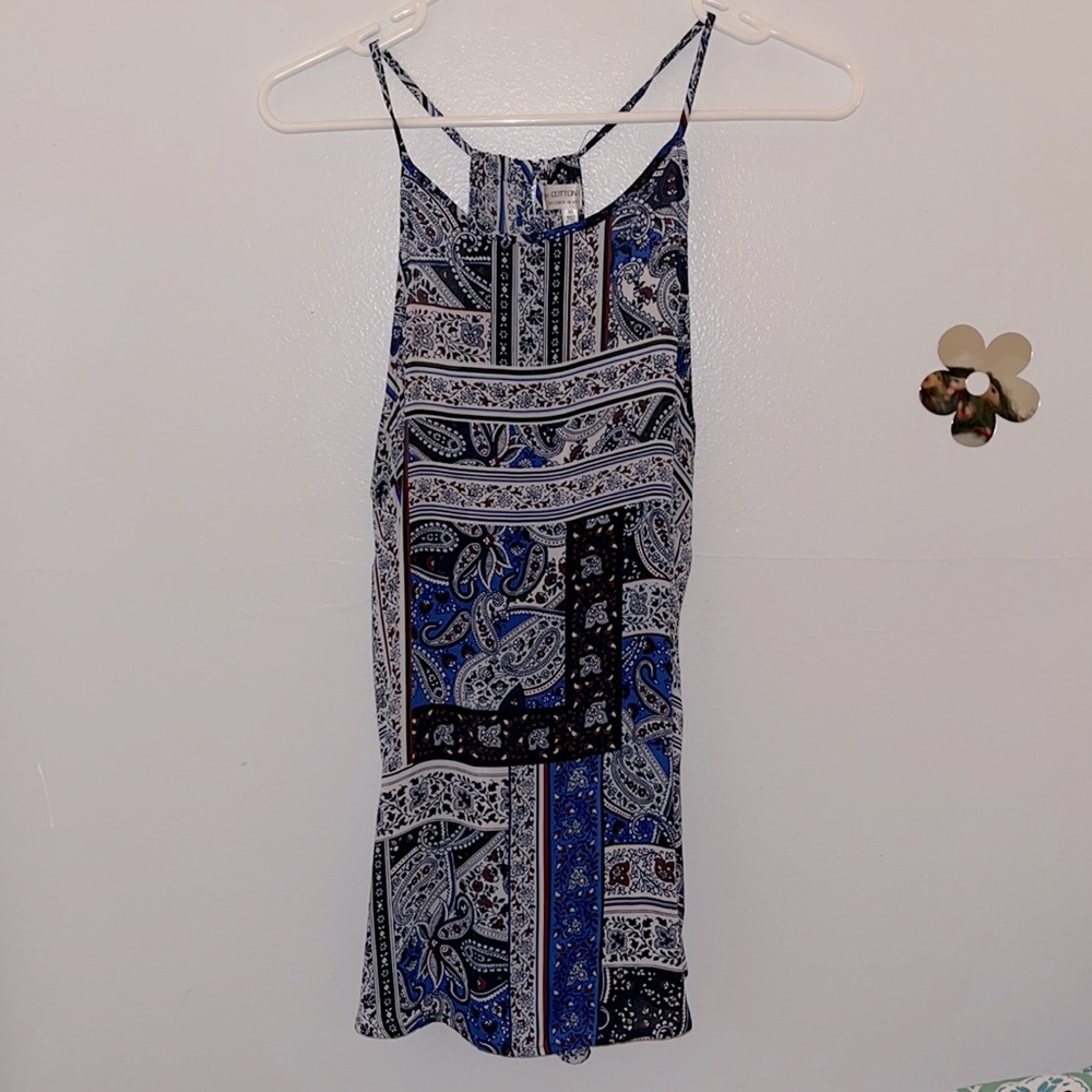 Cotton On. Size Large